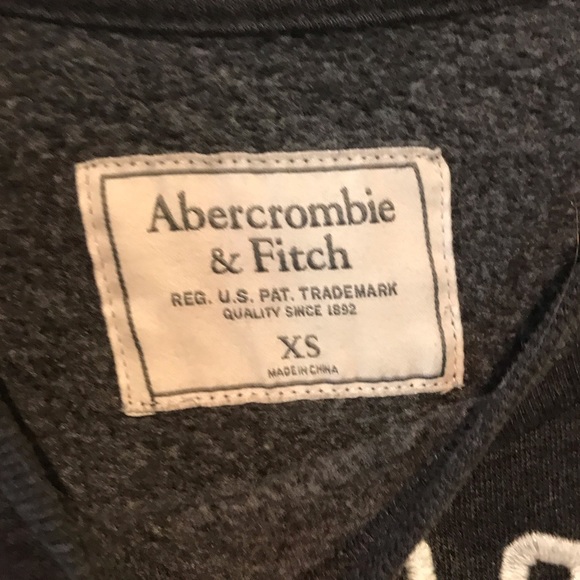 Abercrombie & Fitch sweatshirt - Picture 4 of 6